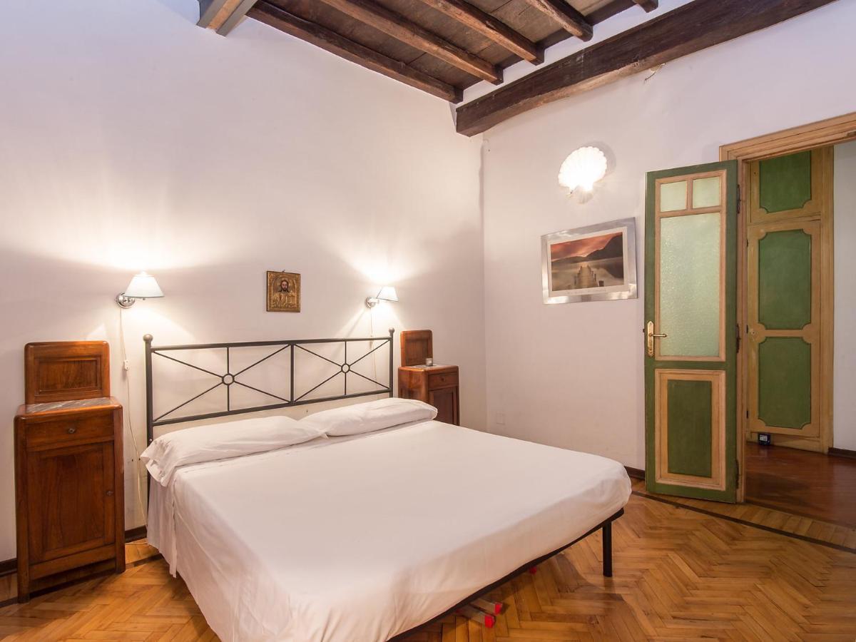 Piazza Navona Charming By Interhome Roma