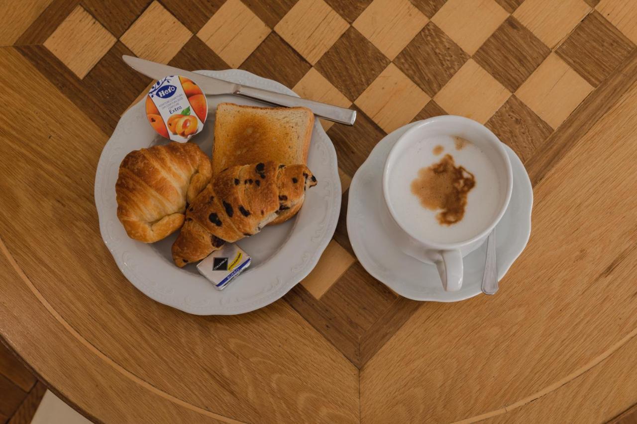 - Monti Frühstückspension Rom