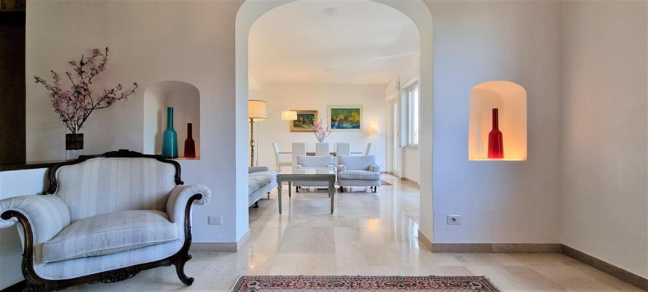 In Colosseo View Luxury Apartamento Roma