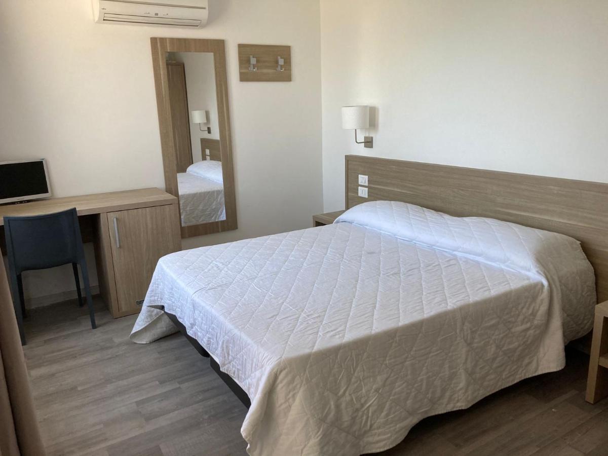 Hotel Nova Domus Aurelia 3*