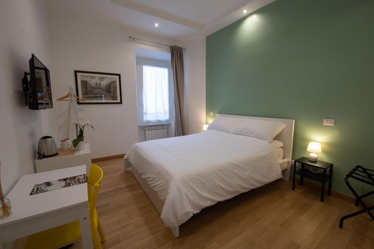 Domus Castroni Germanico * Roma