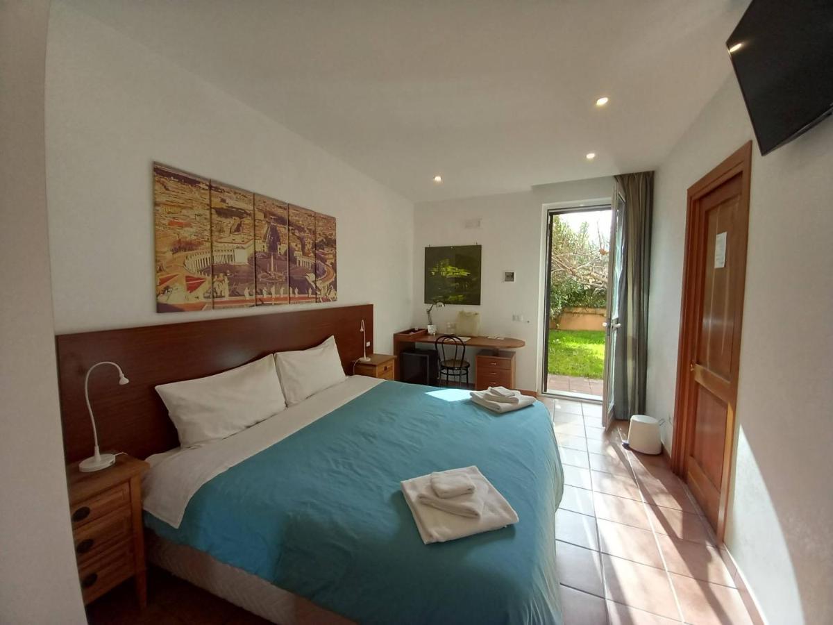 Guest house L'oasi Al Pigneto -