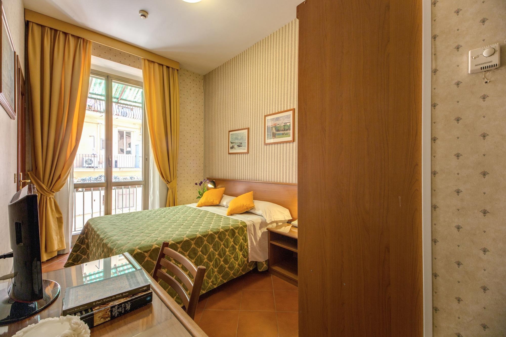 Hotel Hotel Corona