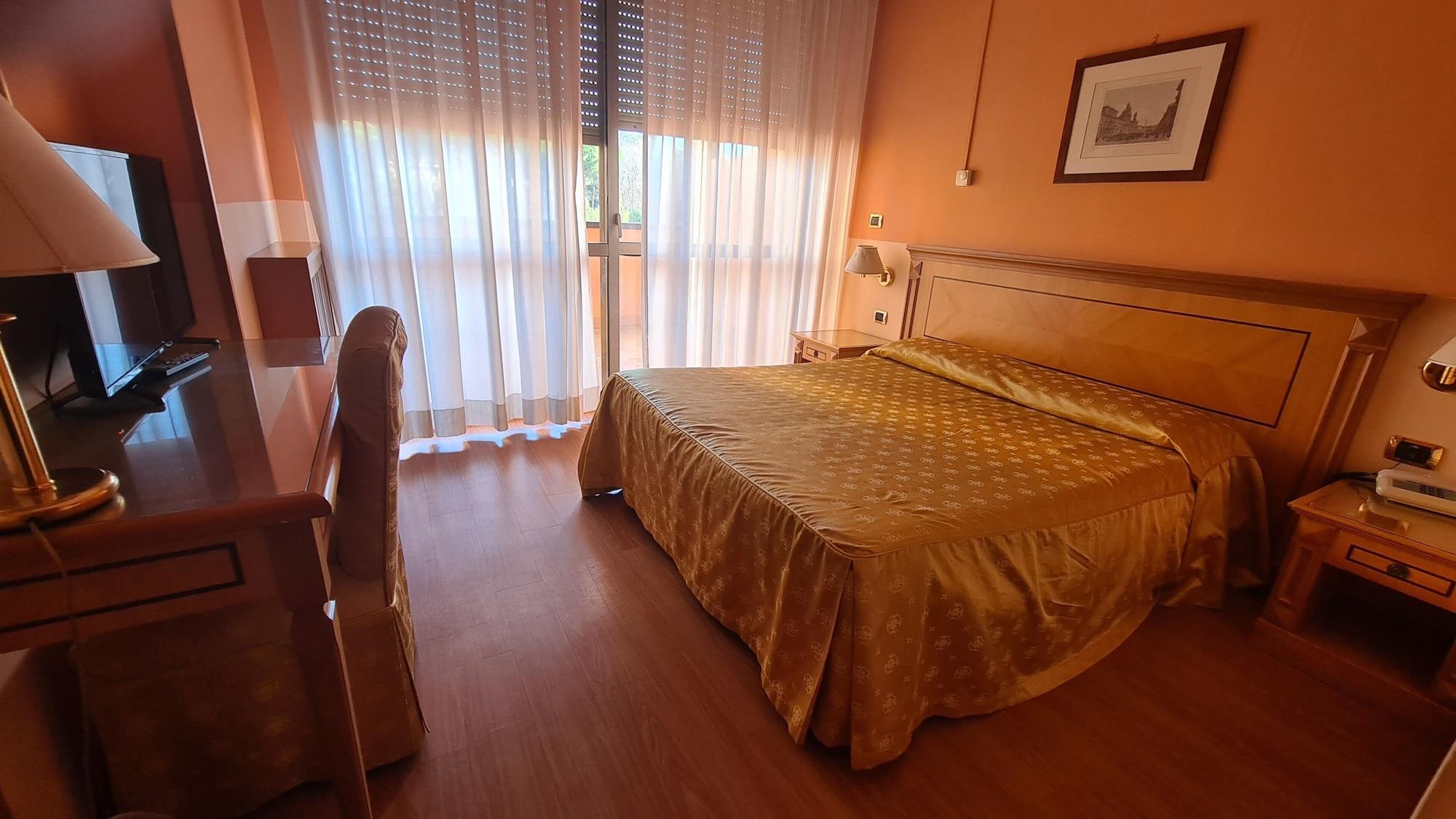 Parco Tirreno 4* Rom