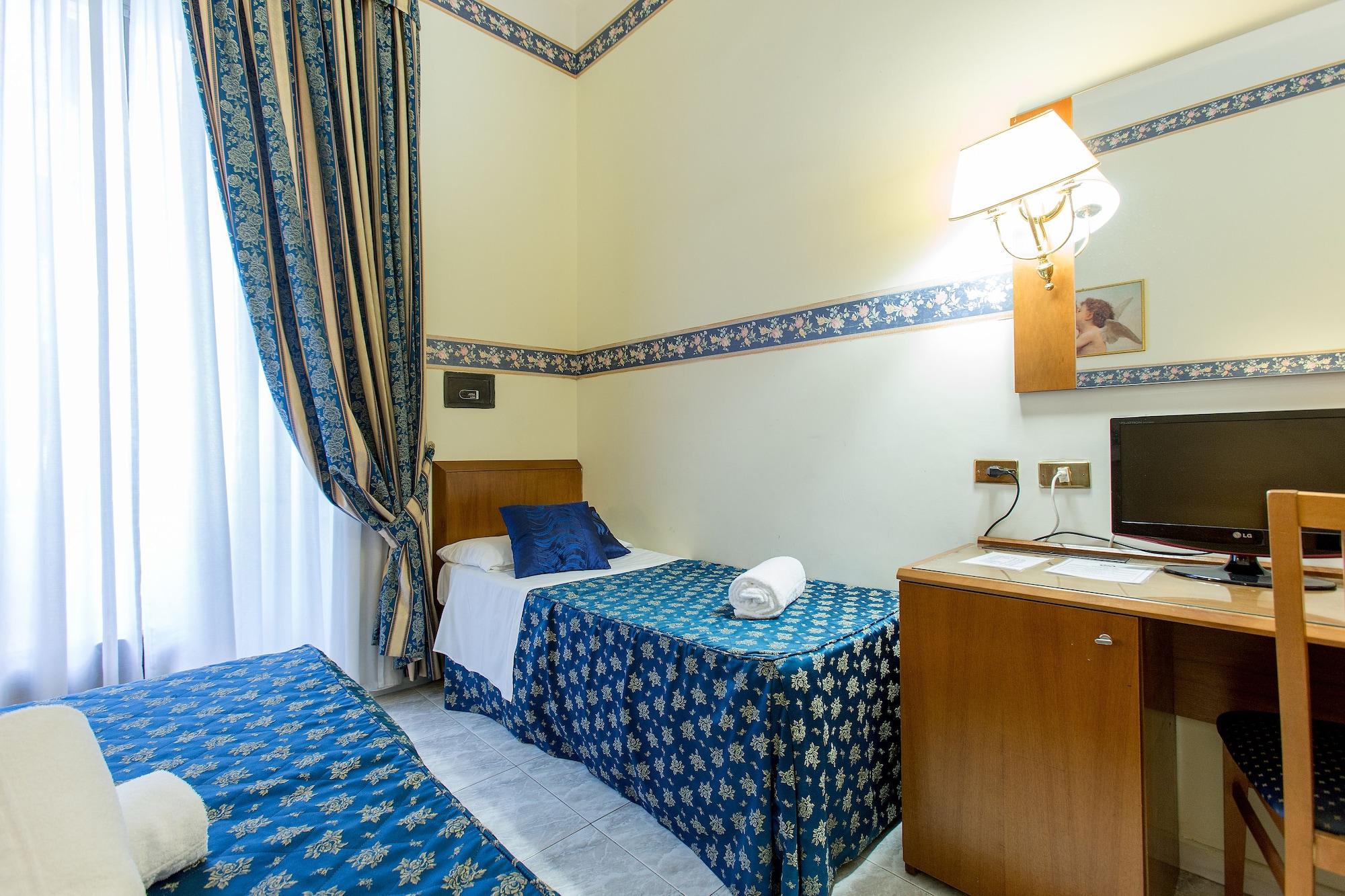 Gabriella Hotel 3*