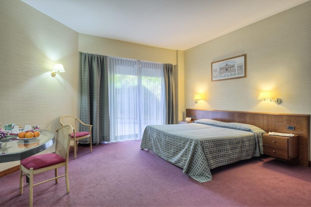 Petra Hotel