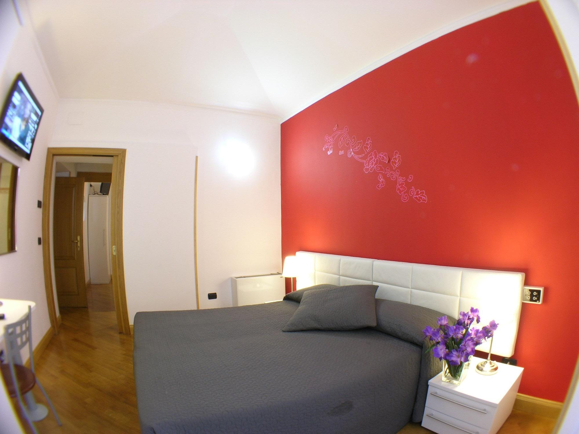 Magnifico 3* Rom