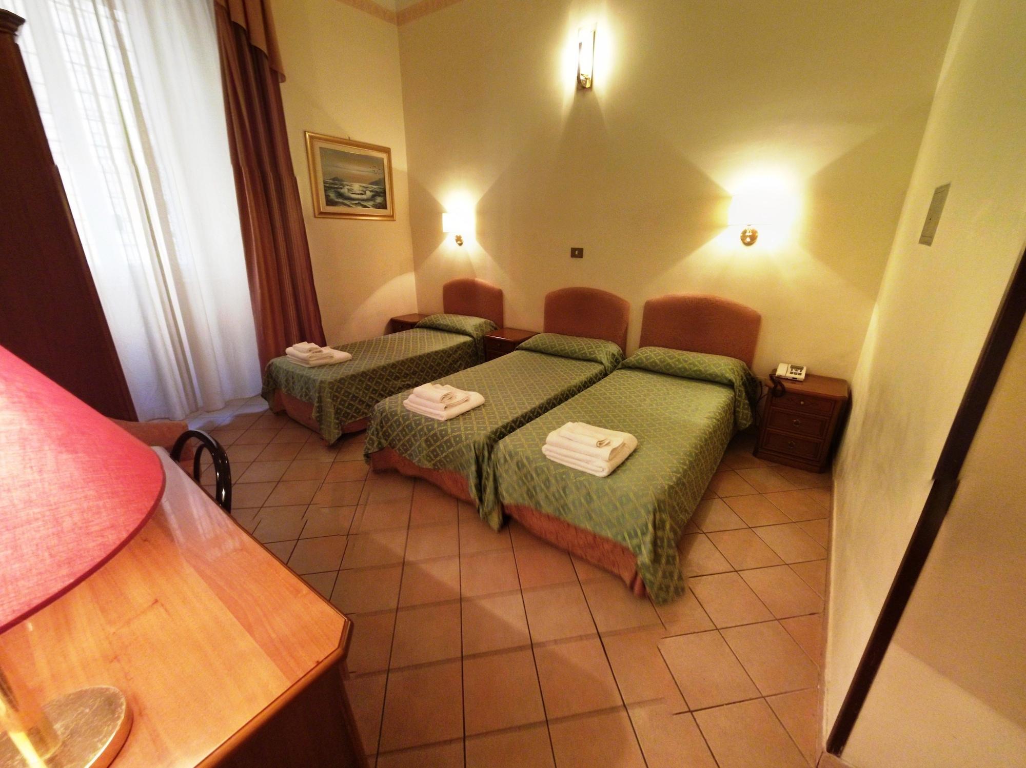 Cambridge Hotell Roma