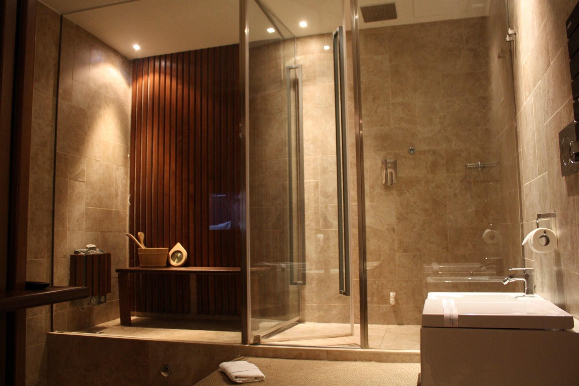 Piazza Del Gesu' Luxury Pensión 2*