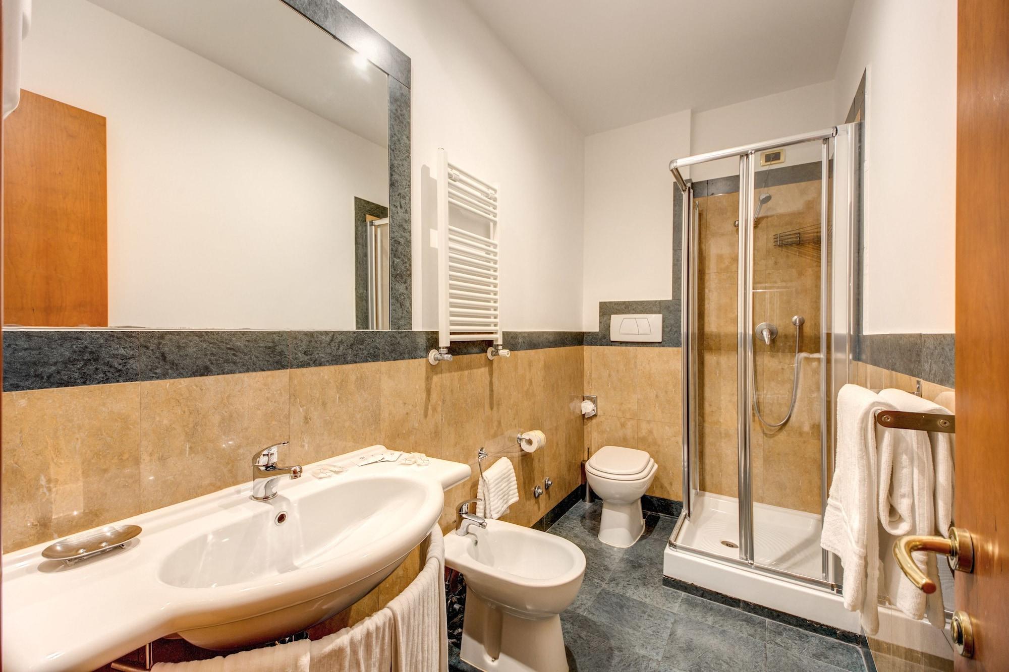 Hotell Romoli 3*