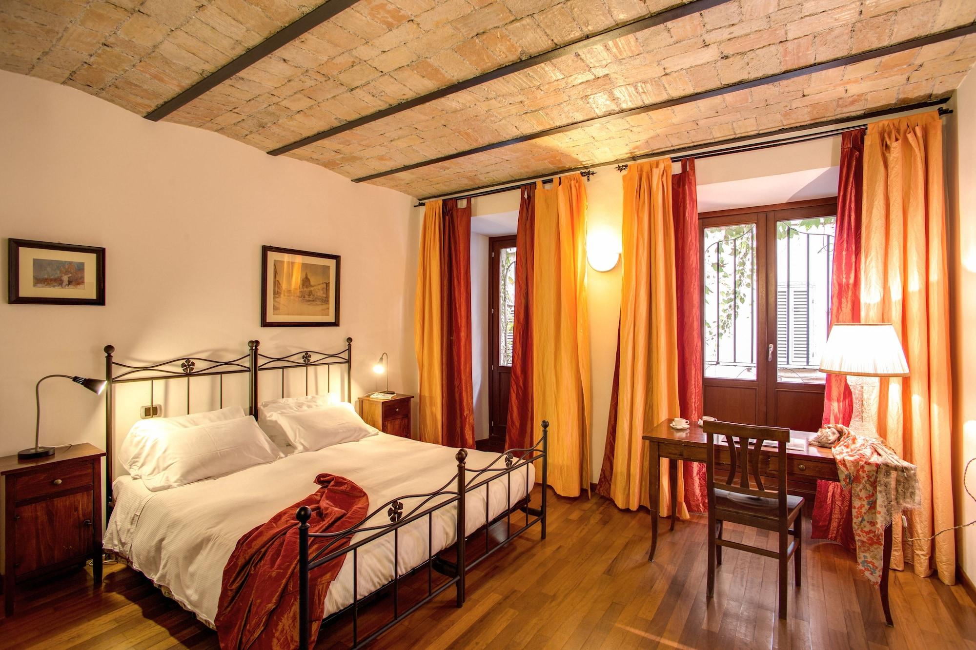 Affittacamere Residenza Domizia 3*