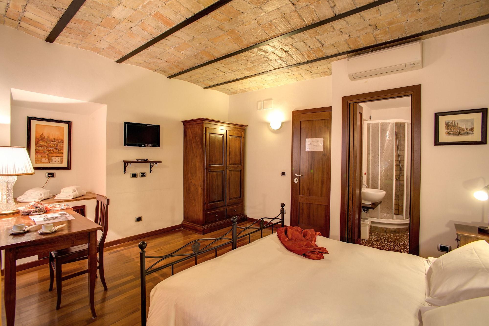 Affittacamere Residenza Domizia 3*