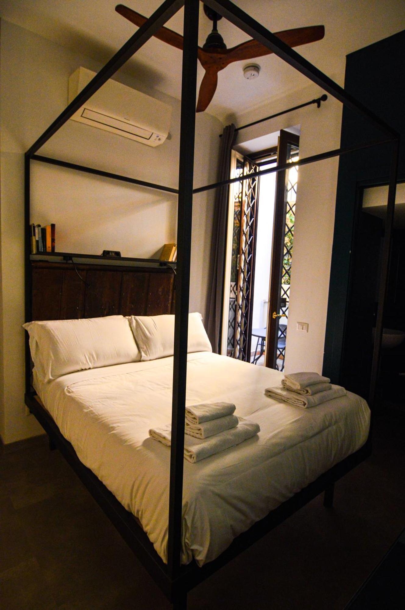 Flatinrome In Trastevere * Roma