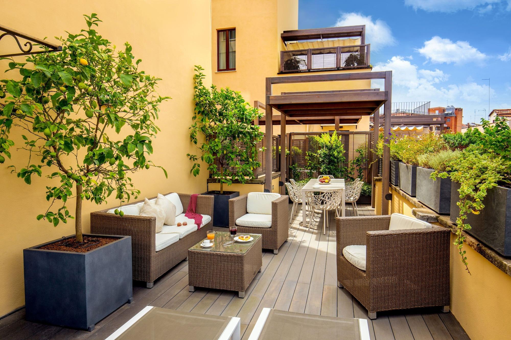 Monti Palace Hotell