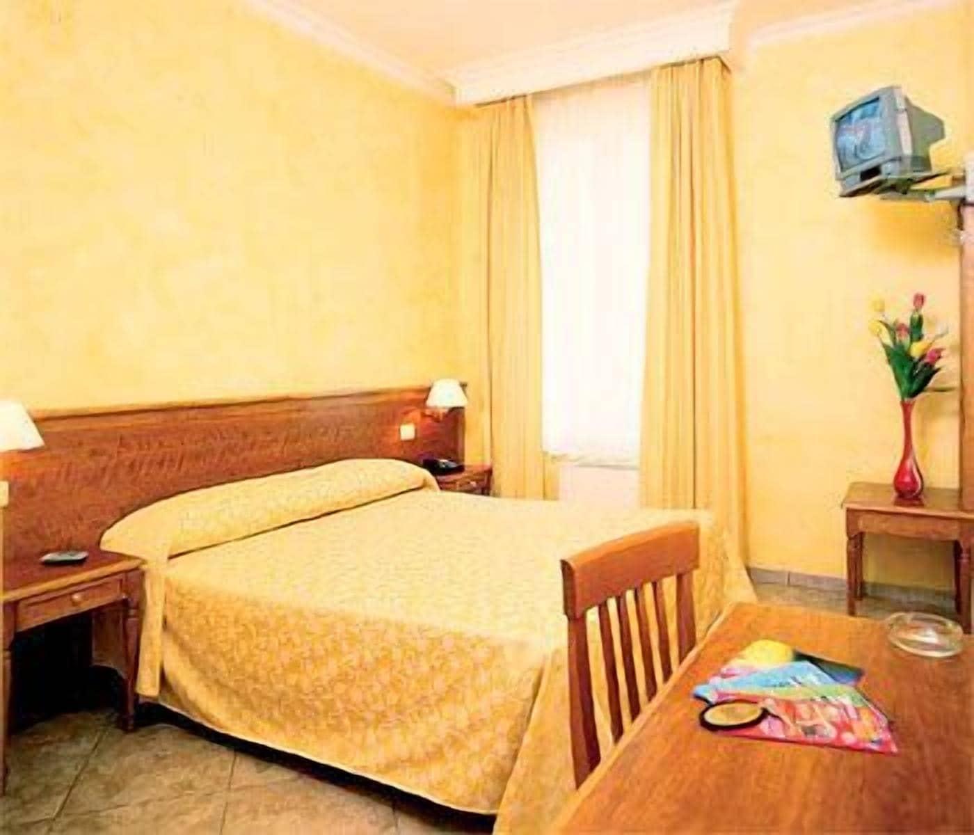 Kriss Hotel