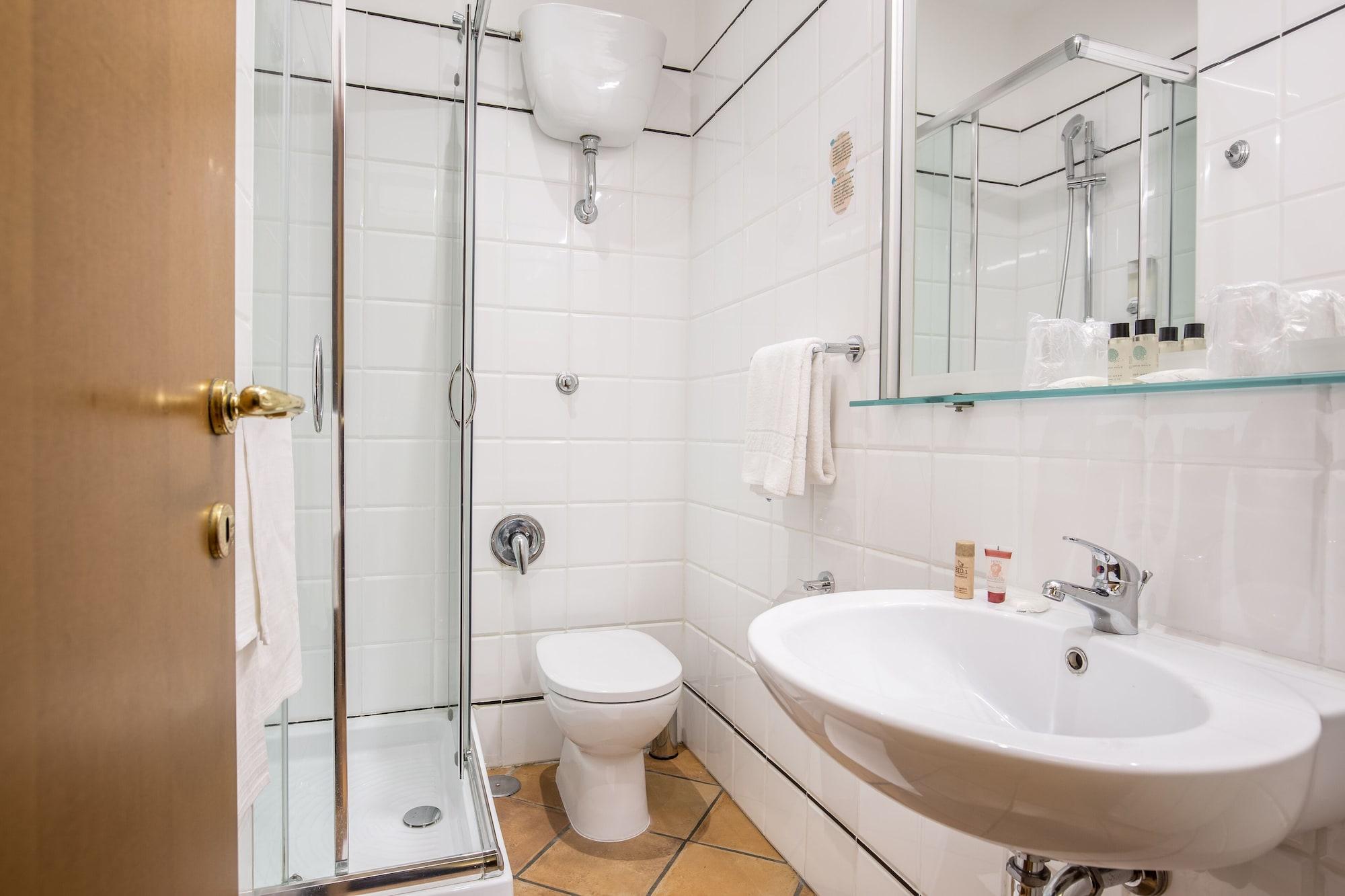 Hotell Trastevere 3*
