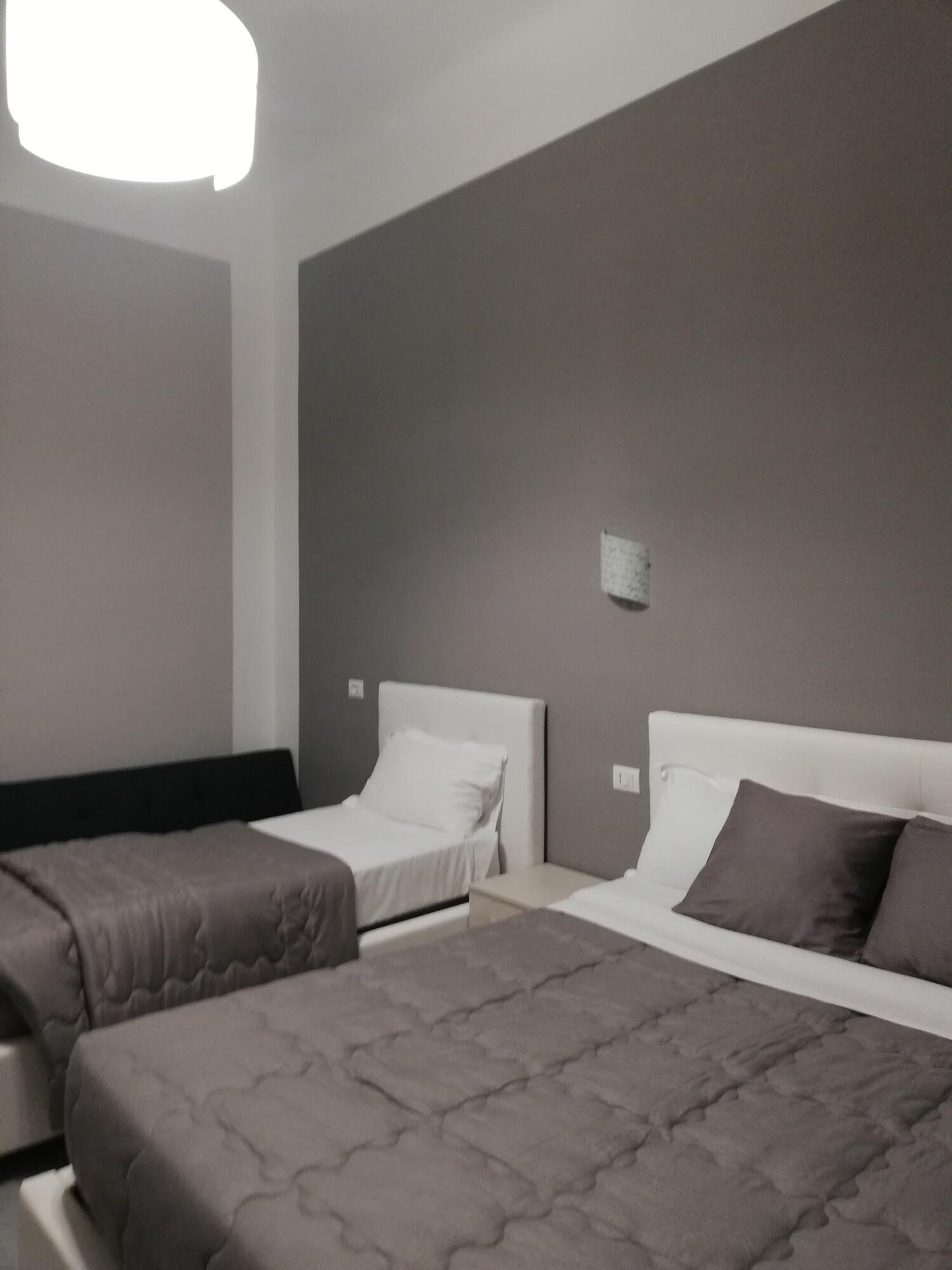 Garden's Elide Guest house 2*