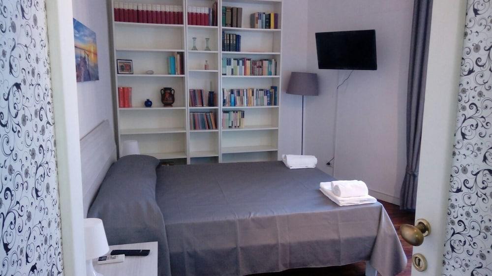 La Favola Di San Pietro Bed & Breakfast 2*
