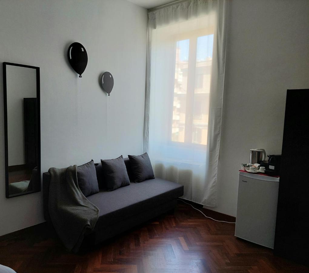 Pepe's Place - Re Di 3* Rom