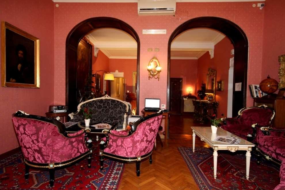 Affittacamere Residenza Frattina Roma