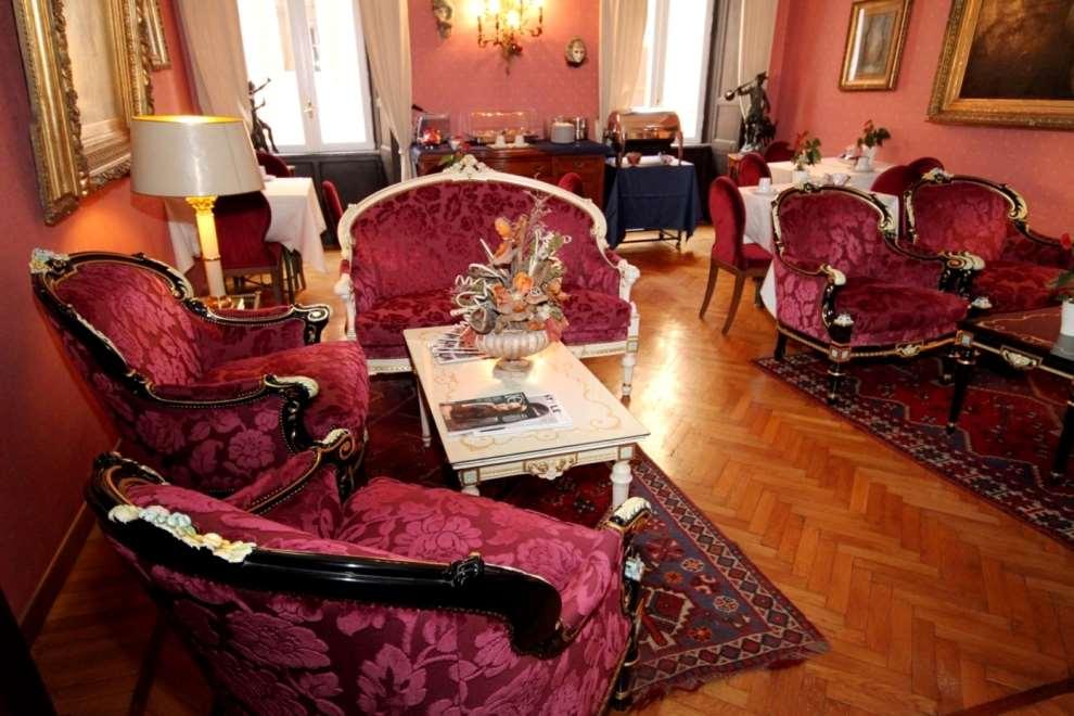 Residenza Frattina Affittacamere