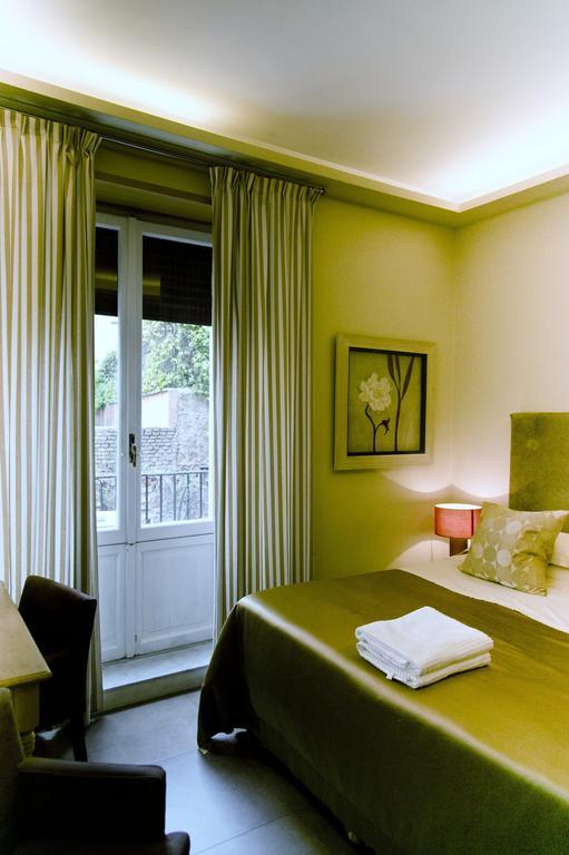 Valeri Hotell 3*