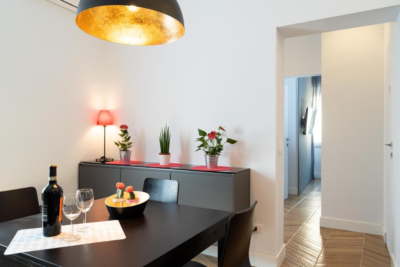 Apartamento Colosseo Luxe In The Center Of *