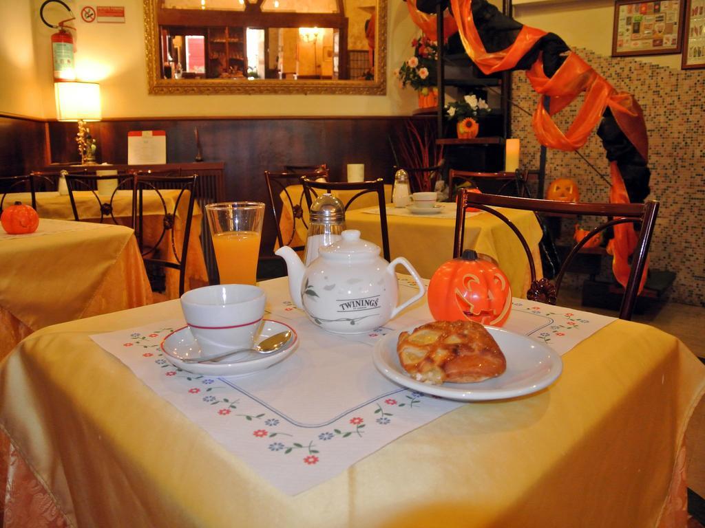 Assisi Hotell Roma