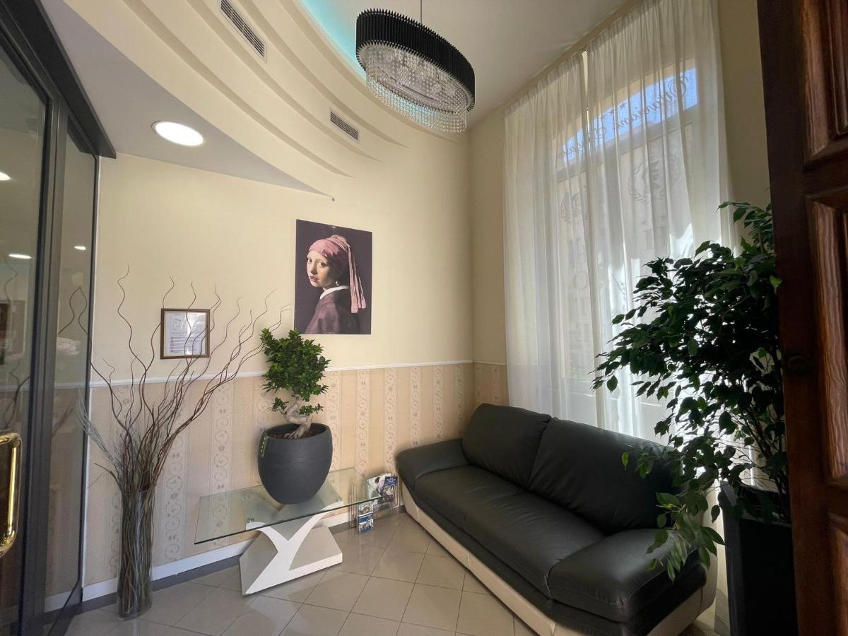 Hotell Ottaviano Augusto 3*