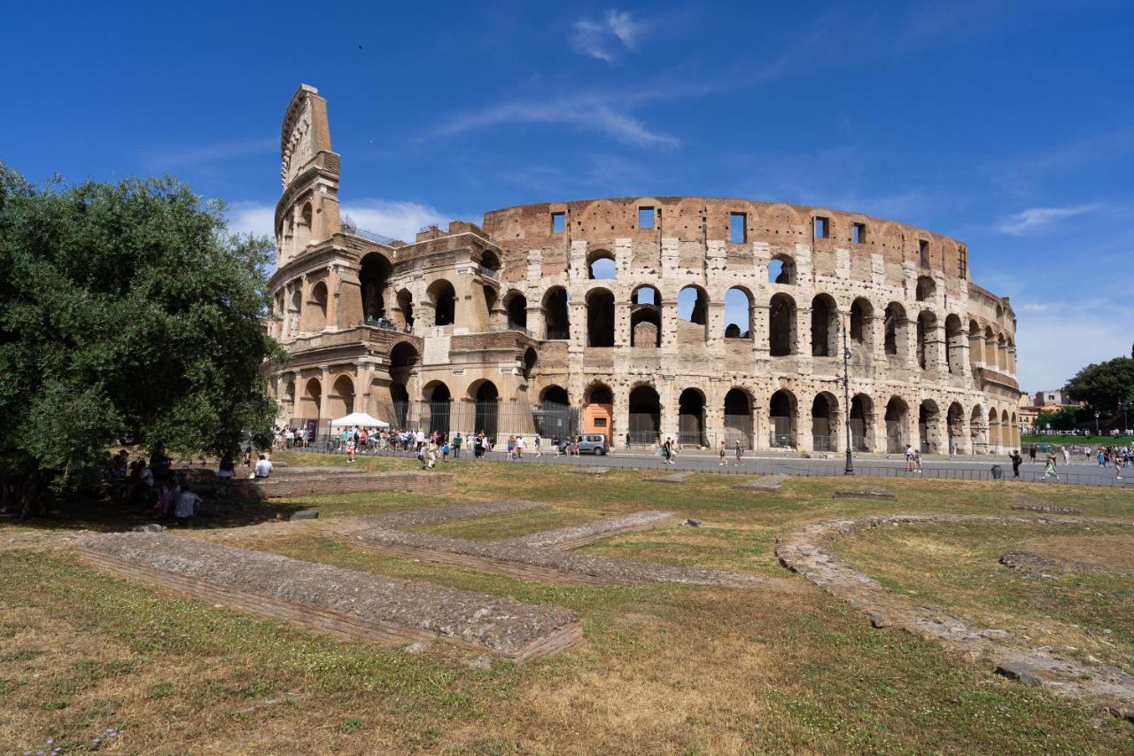 Colosseo Luxe In The Center Of * Roma