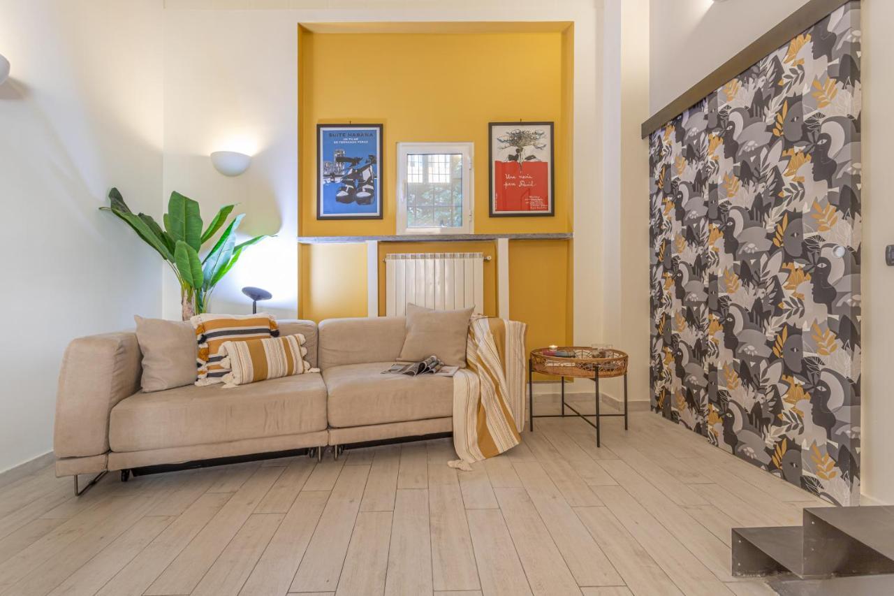 Melissa Stylish Loft At Vatican Museum Apartment