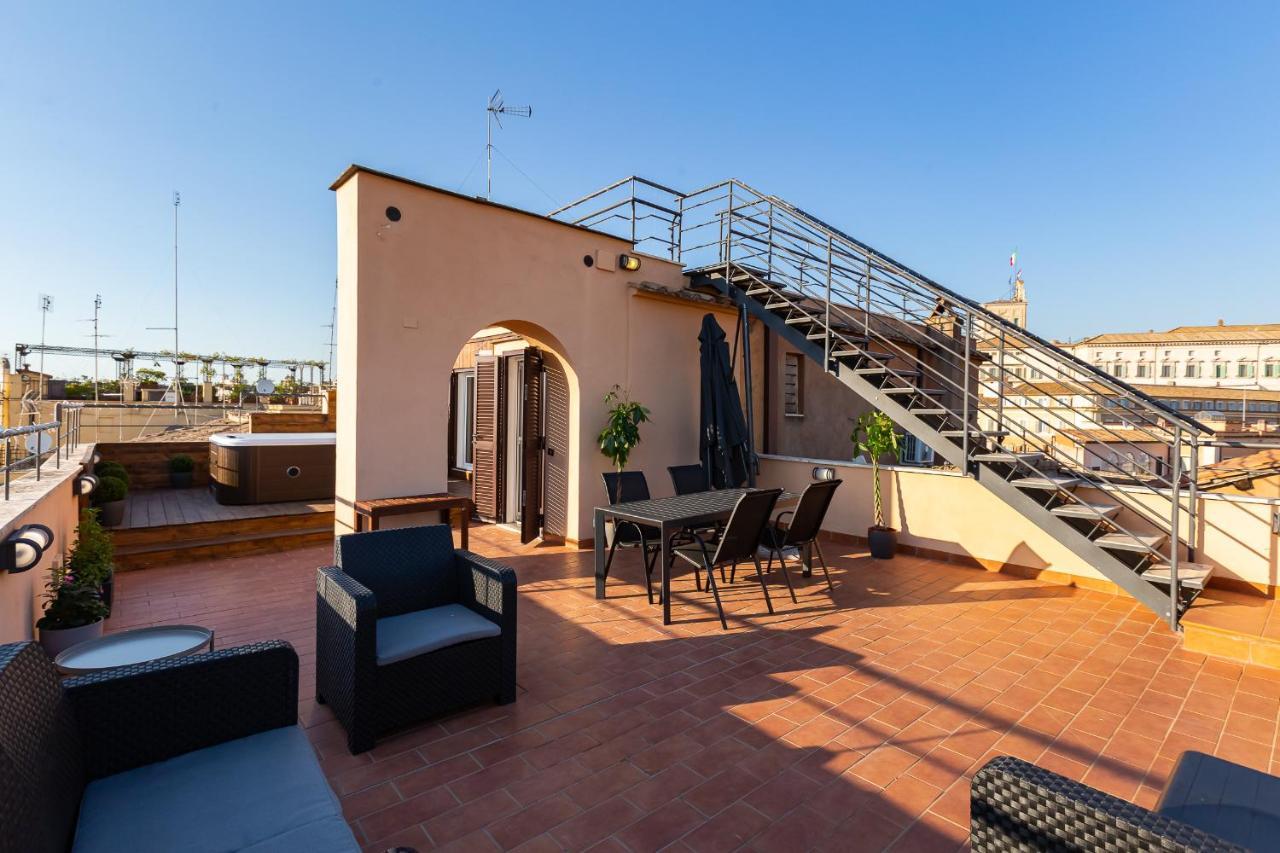 Casa de hóspedes Vivilo Trevi - Luxury Experience - Private Jacuzzi On Terrace - Insane View Roma