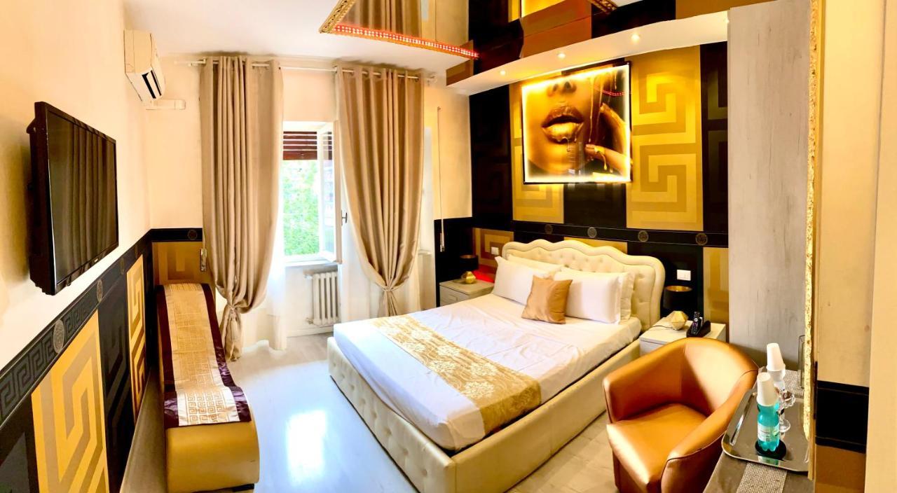 Bed Cinecitta' Rom