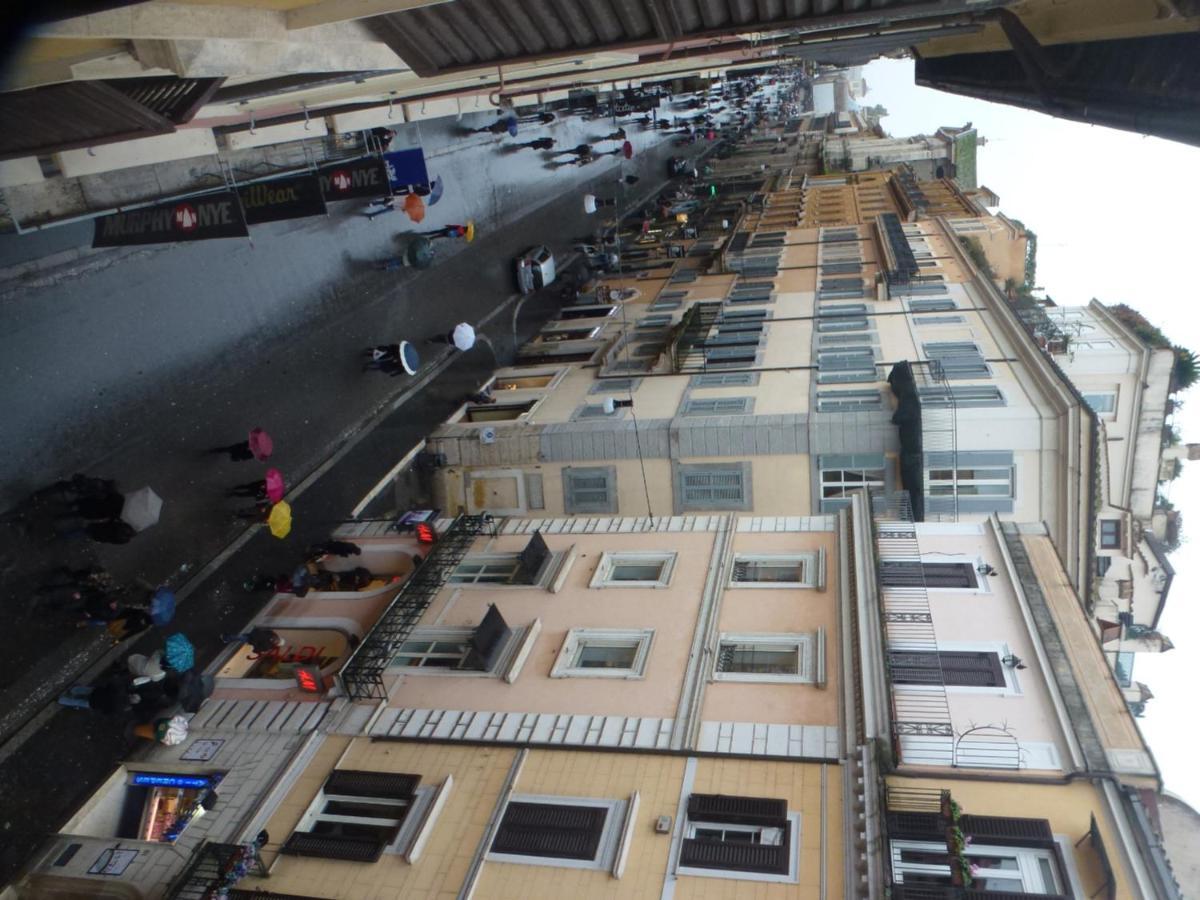 Cosy In Via Del Corso * Rome