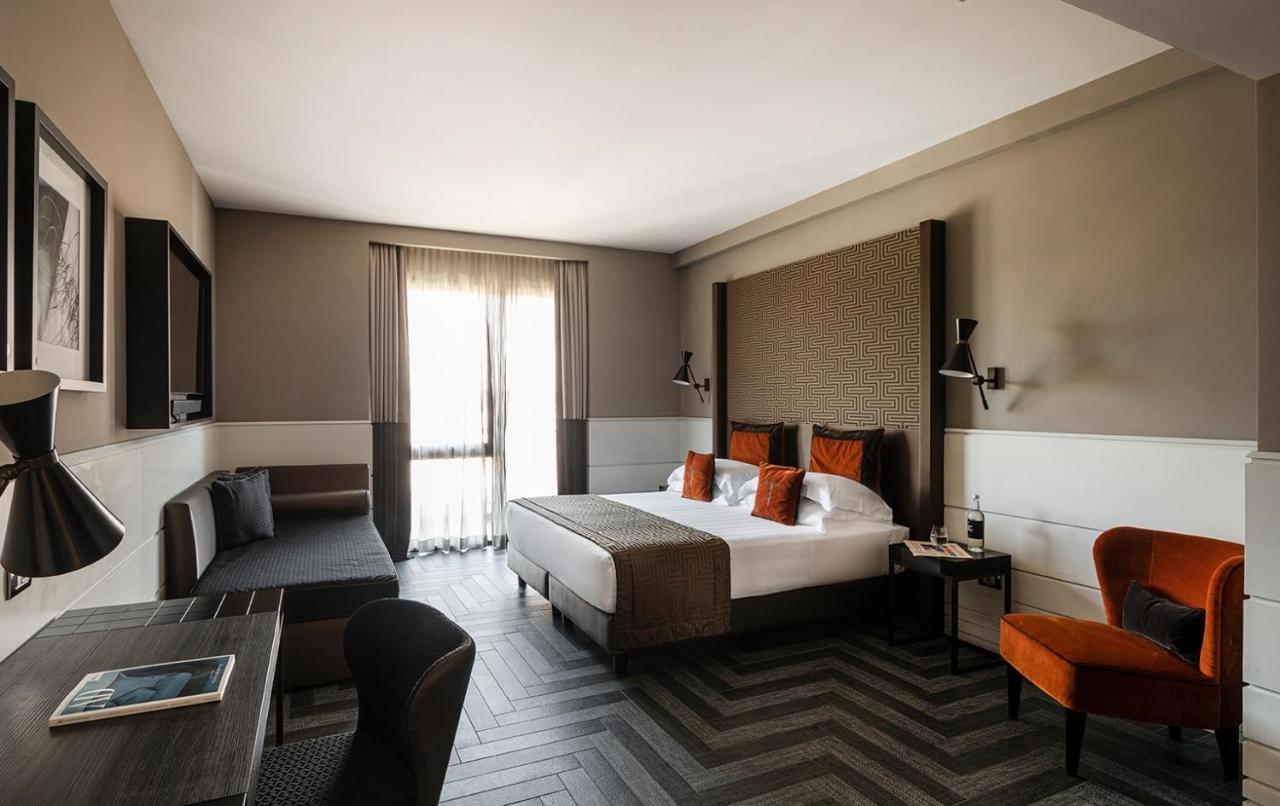 The Tribune, Part Of Jdv By Hyatt 4* Roma