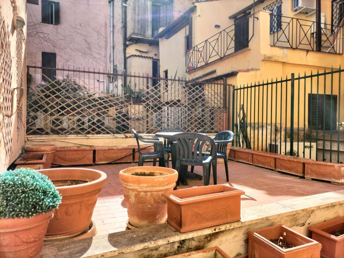 Sunny Trevi With Terrace Apartamento