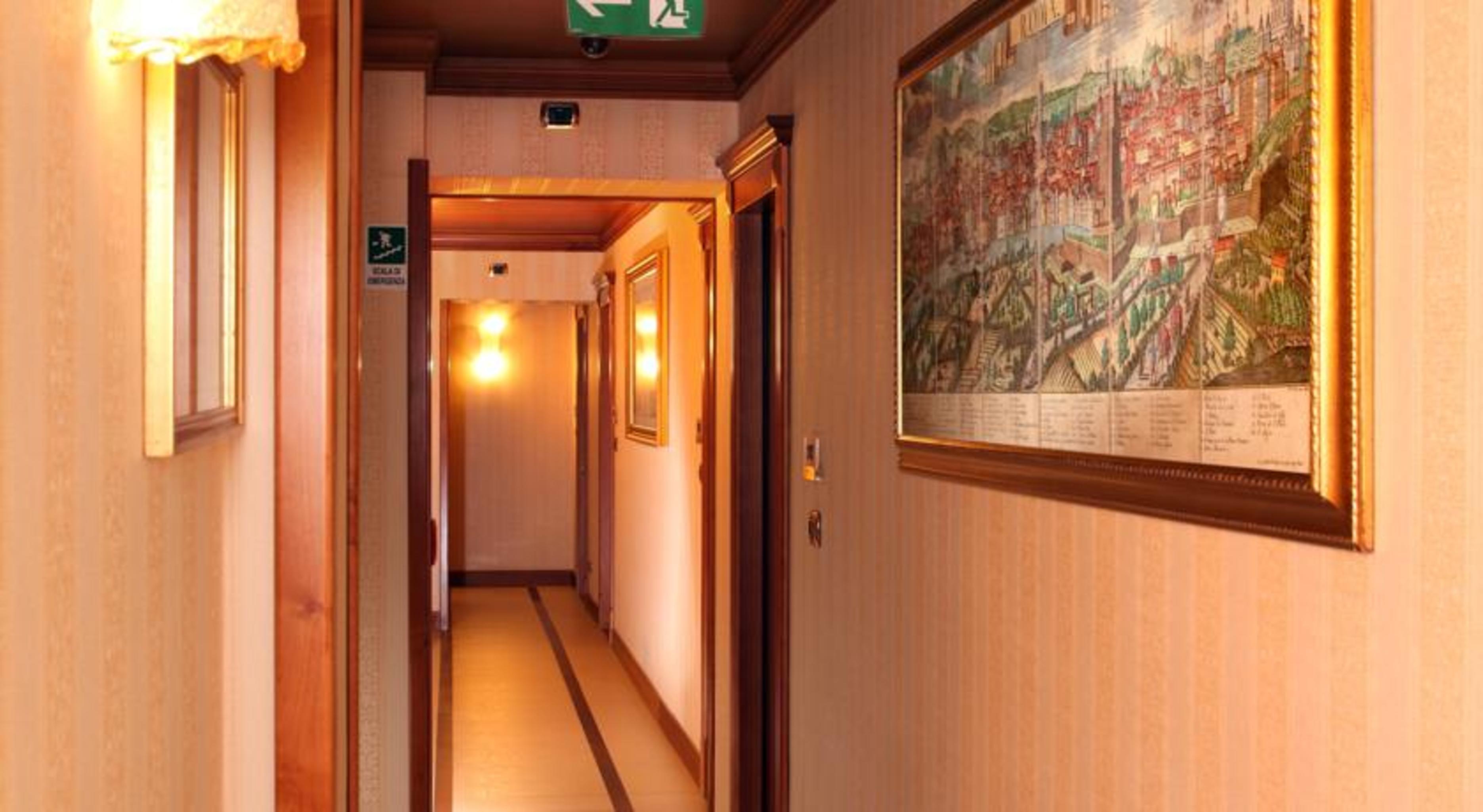 Serena Srl Hotel Rome