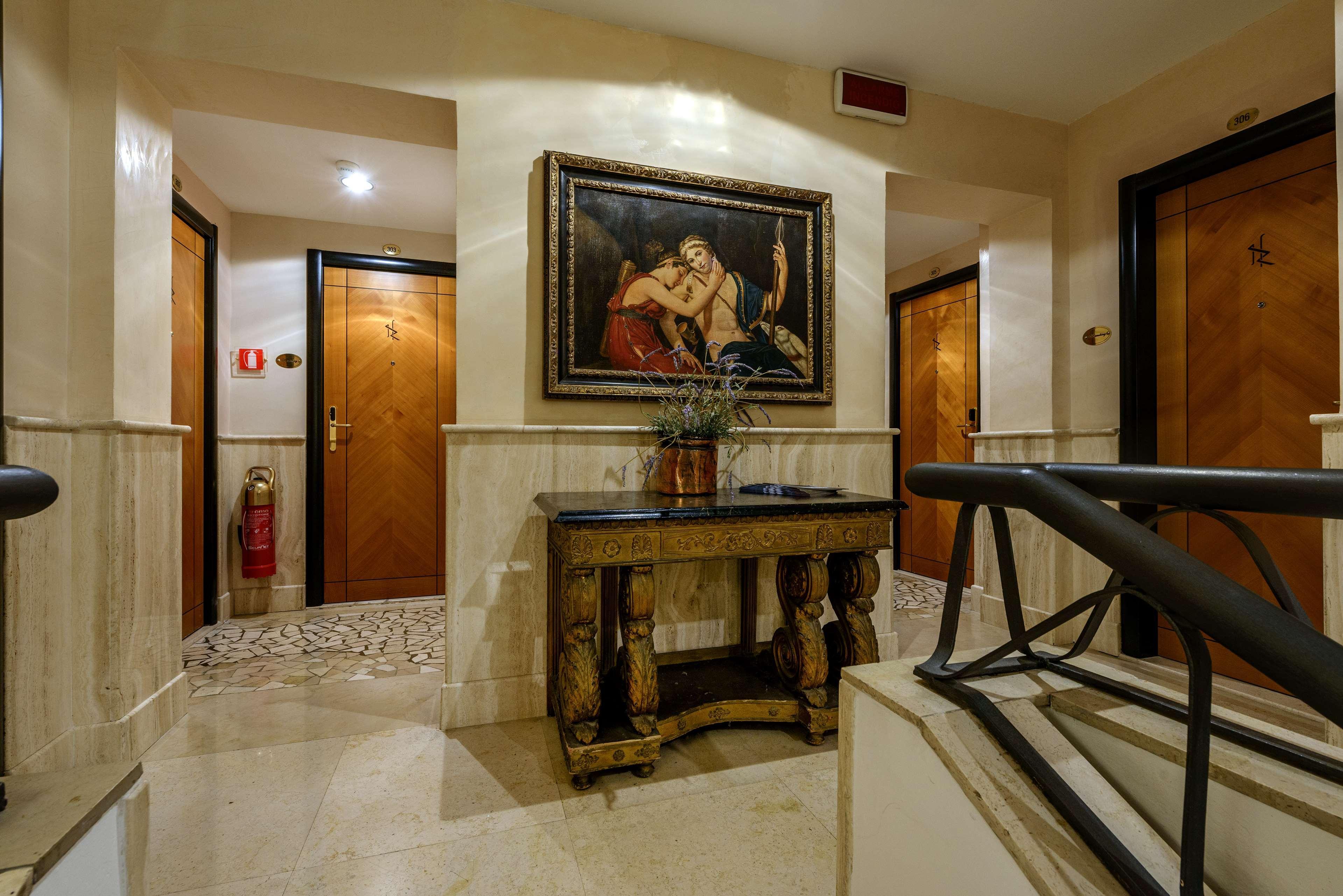 Western Rivoli Hotell