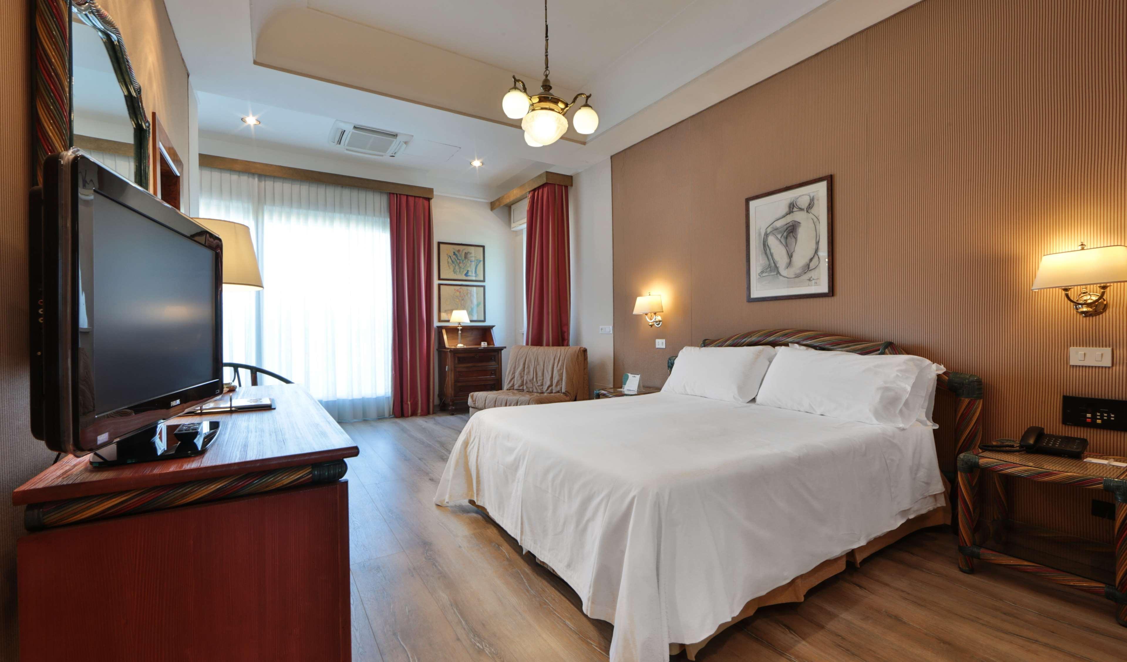 Hotell Western Rivoli 4*