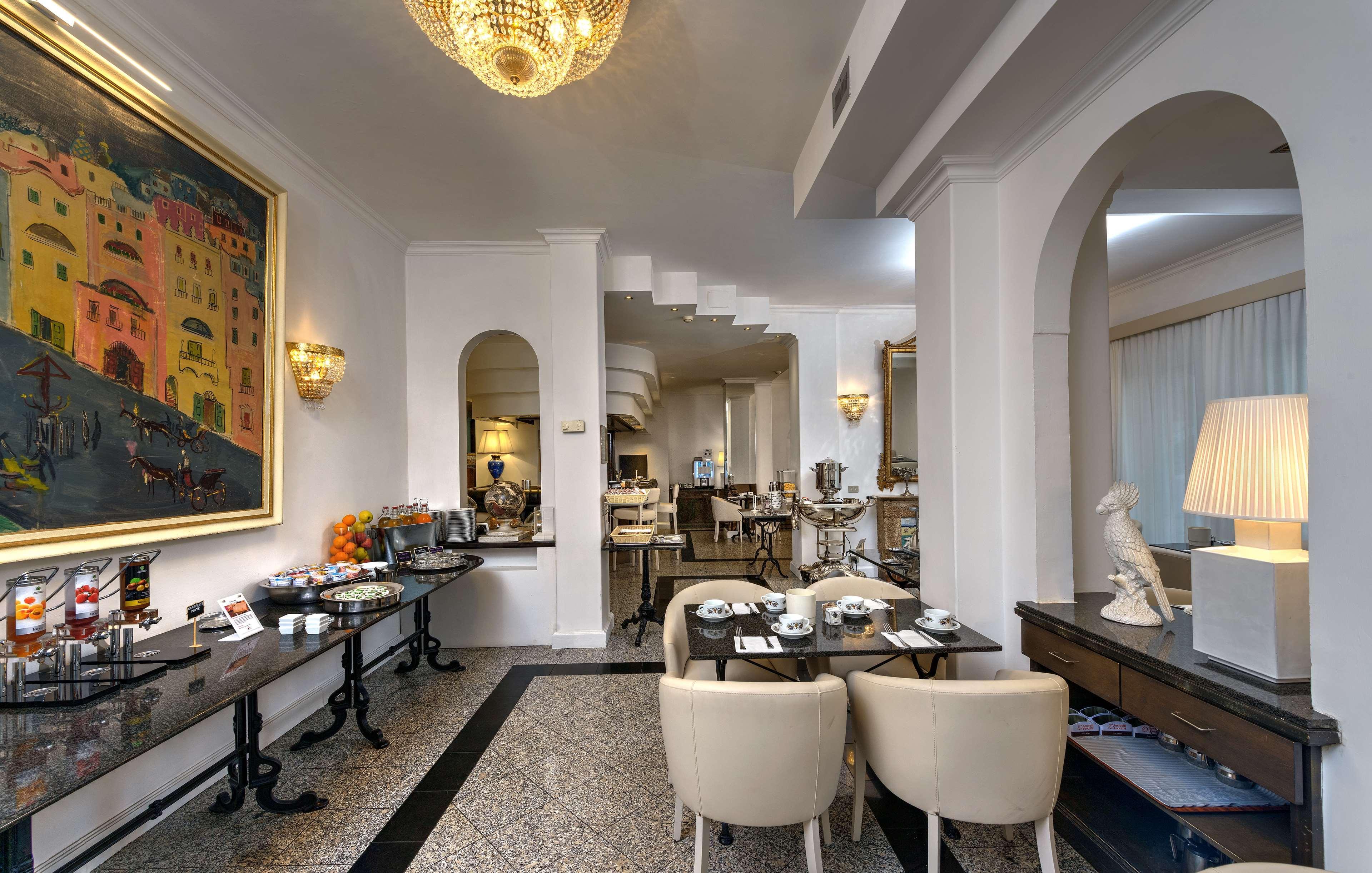 Western Rivoli Hotell