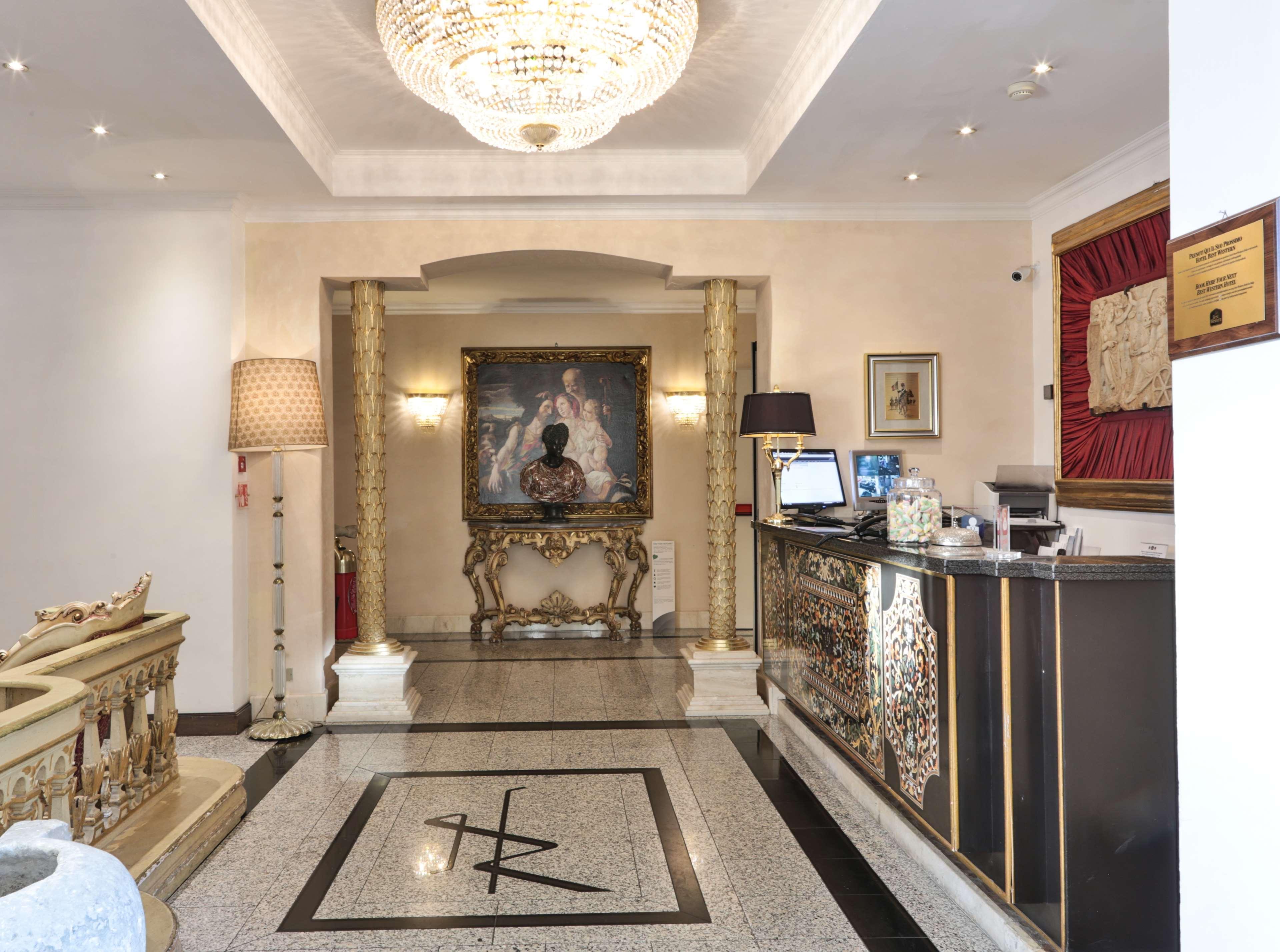 Hotell Western Rivoli 4*