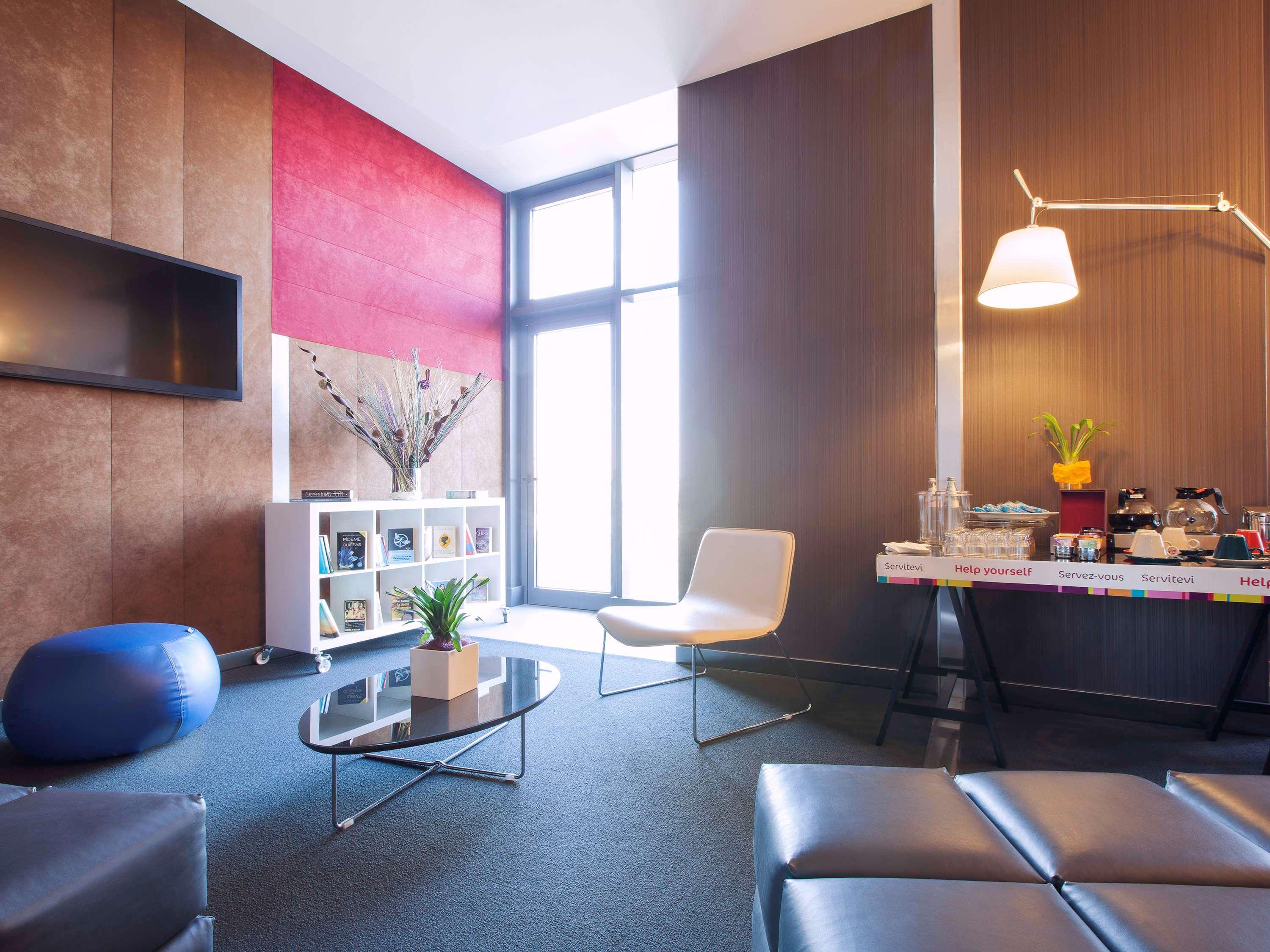Ibis Styles Eur Hotel 4*