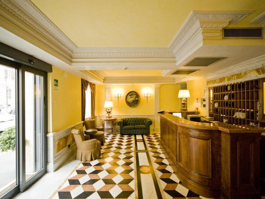 Hotell Donatello 3*