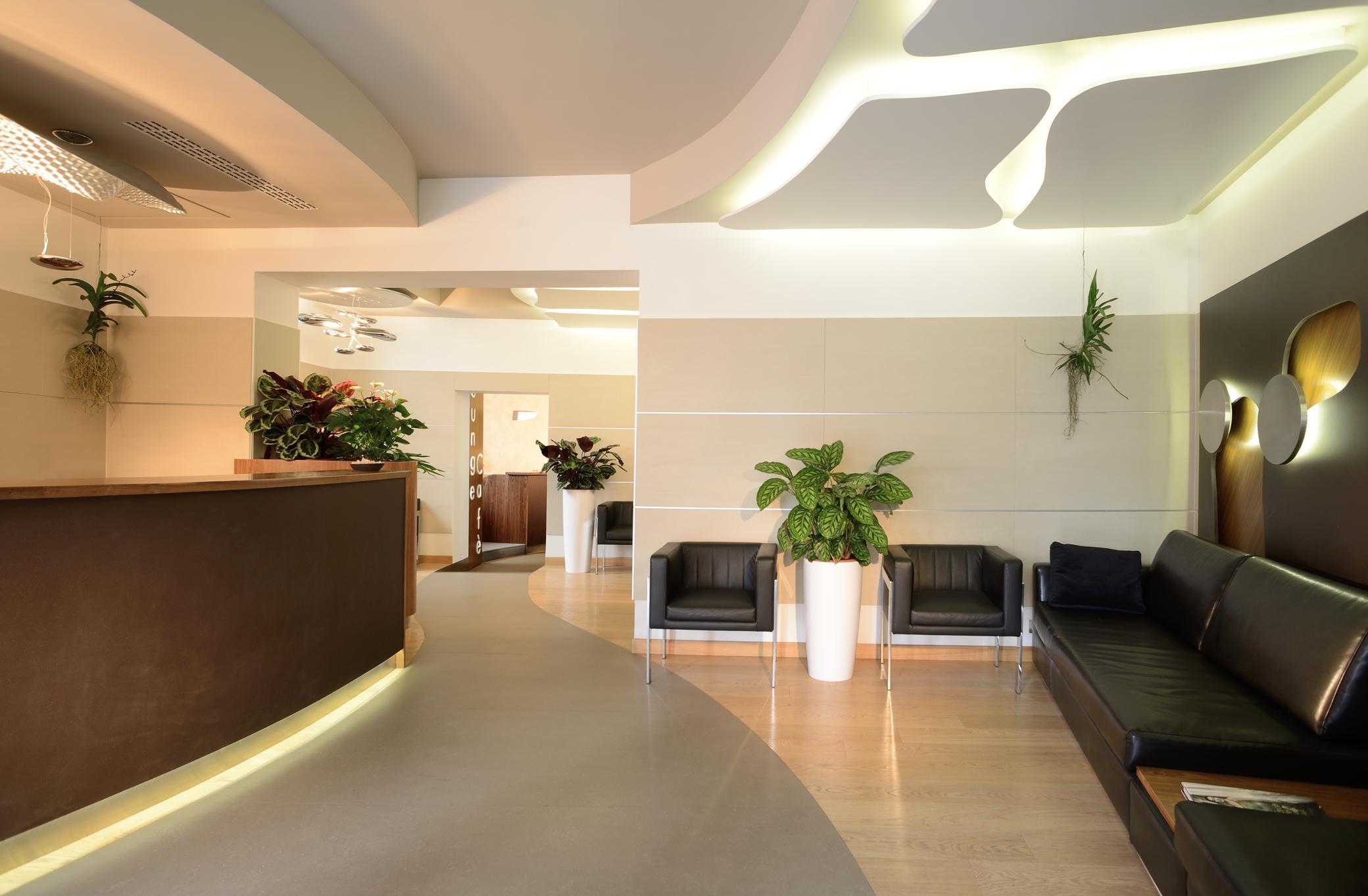 Trevi Collection - Gruppo Trevi Hotel 4*