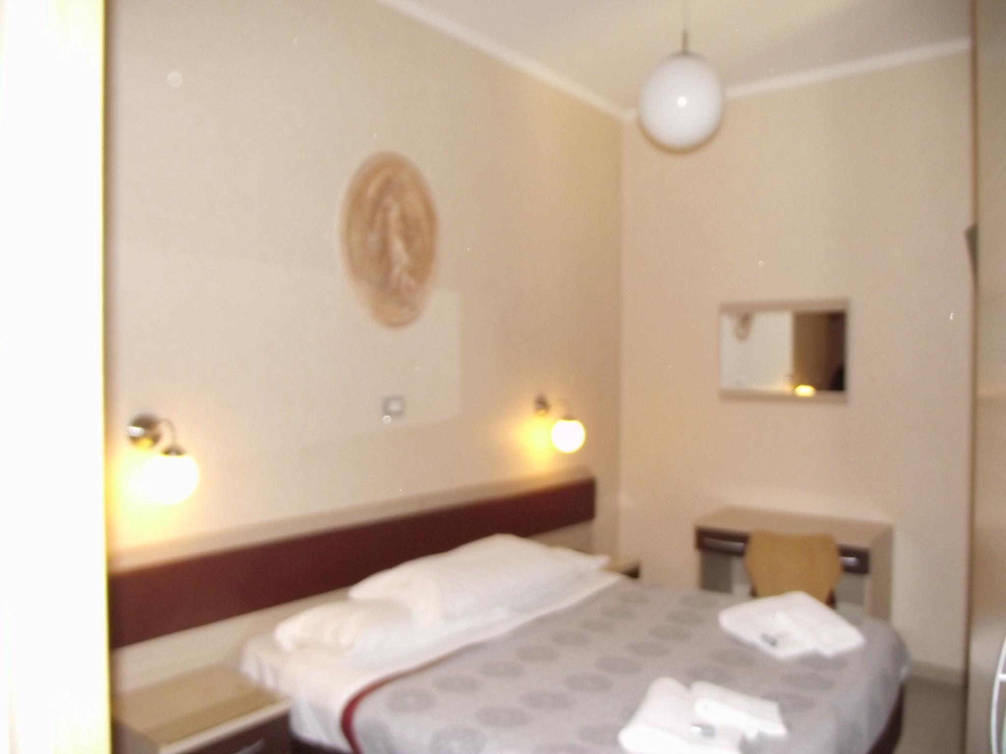 Elide Hotell