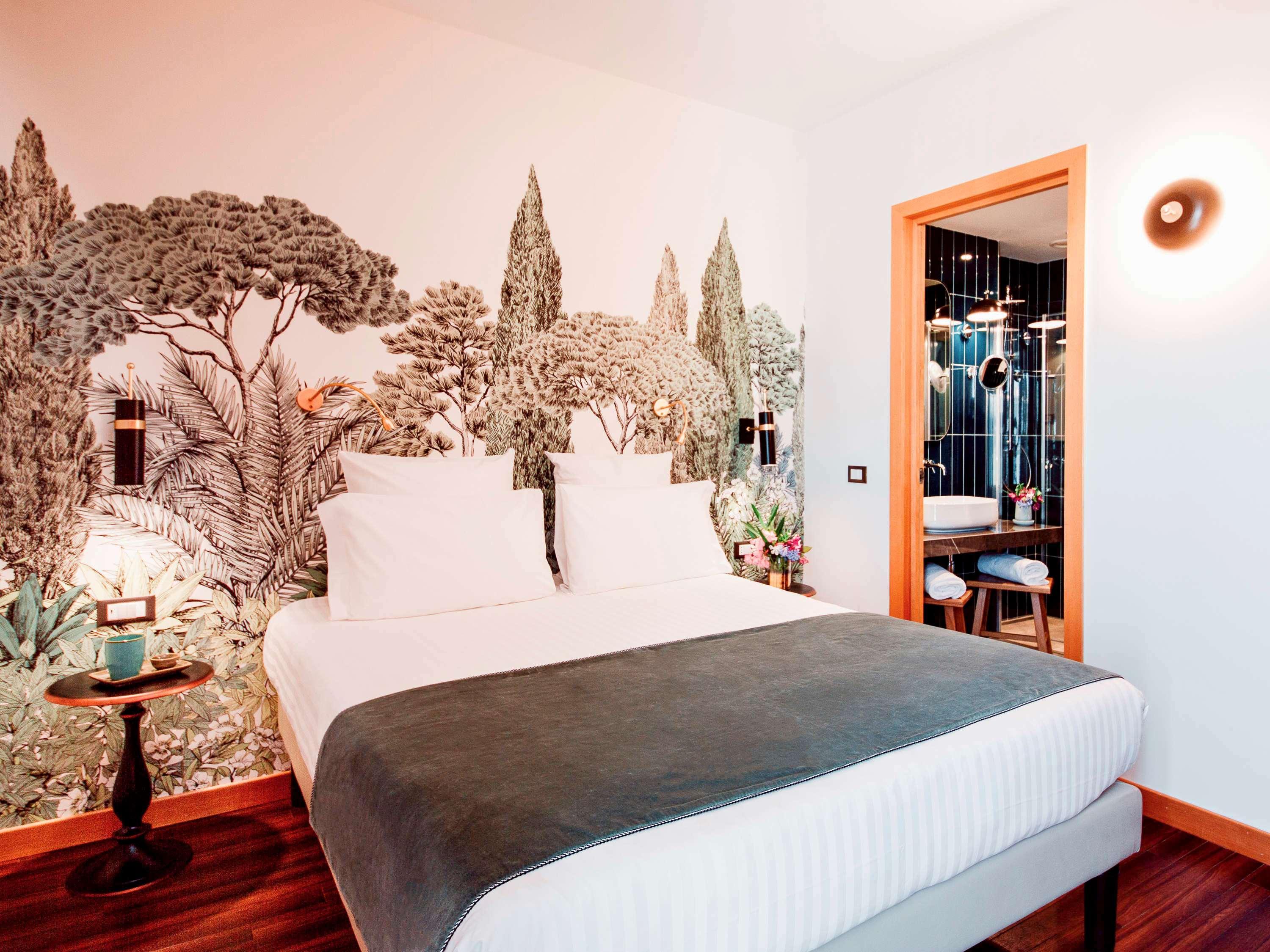 Hotel Mercure Corso Trieste 4*