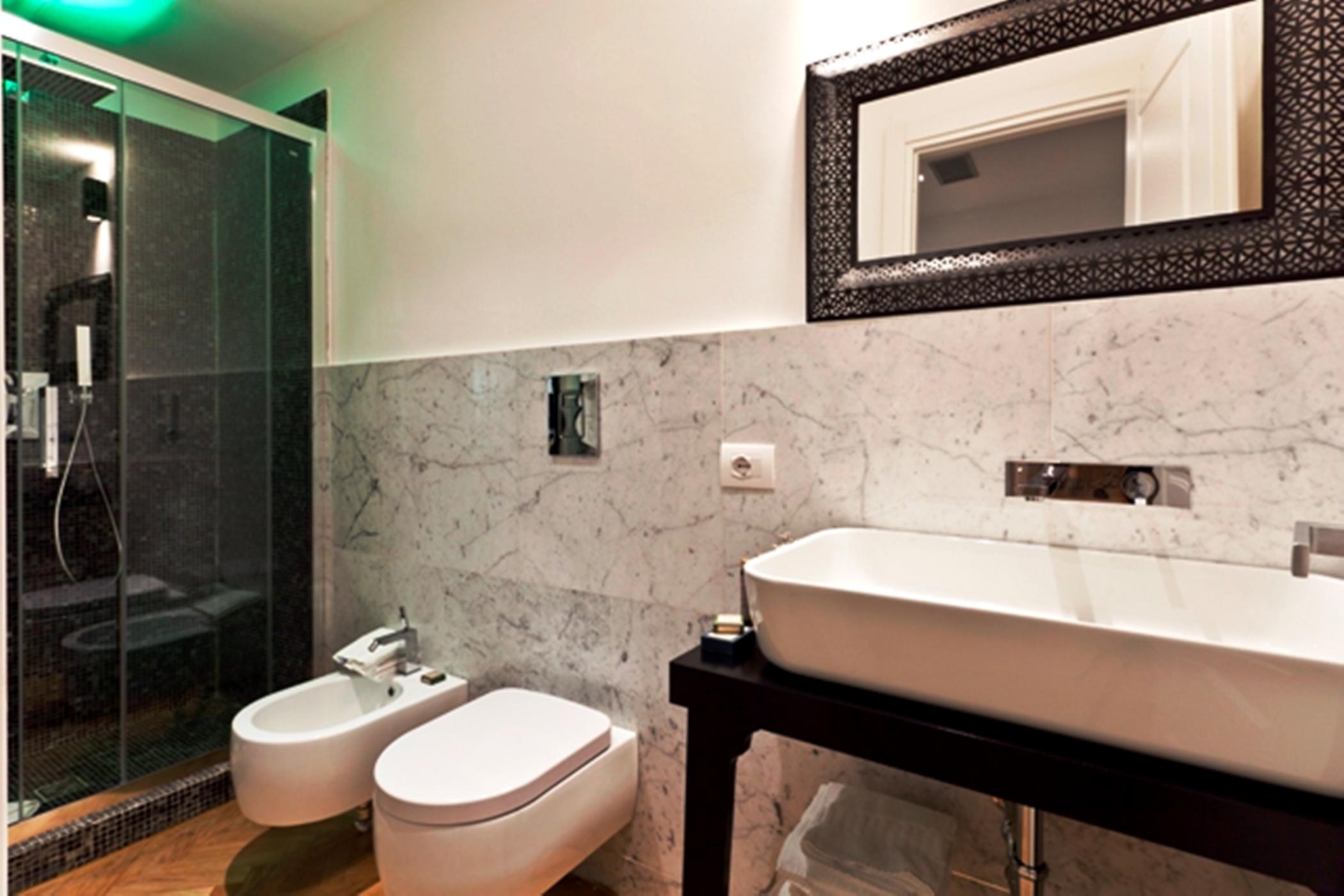 Vanity Navona Hotell