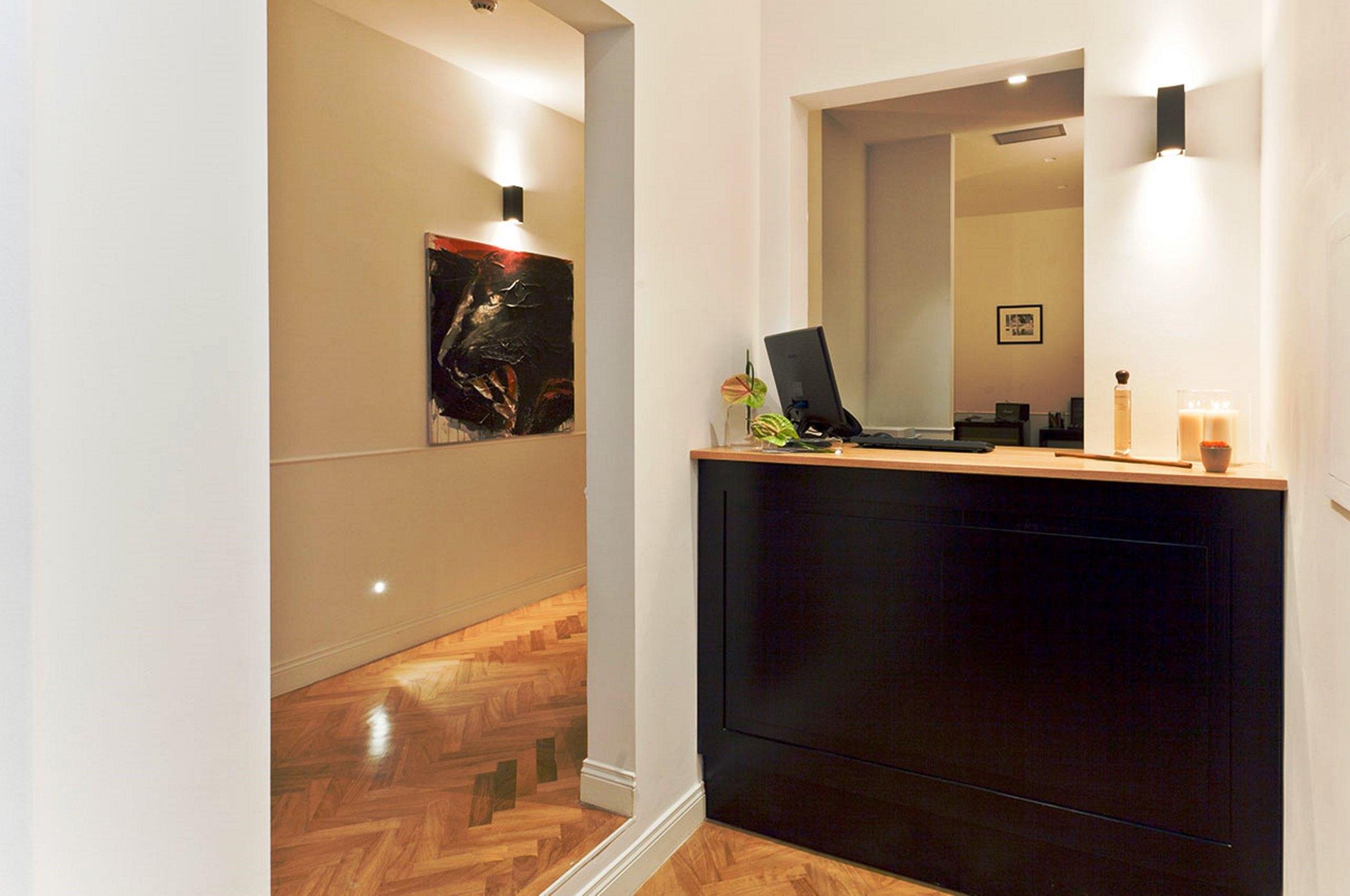 Vanity Navona Hotell 2*