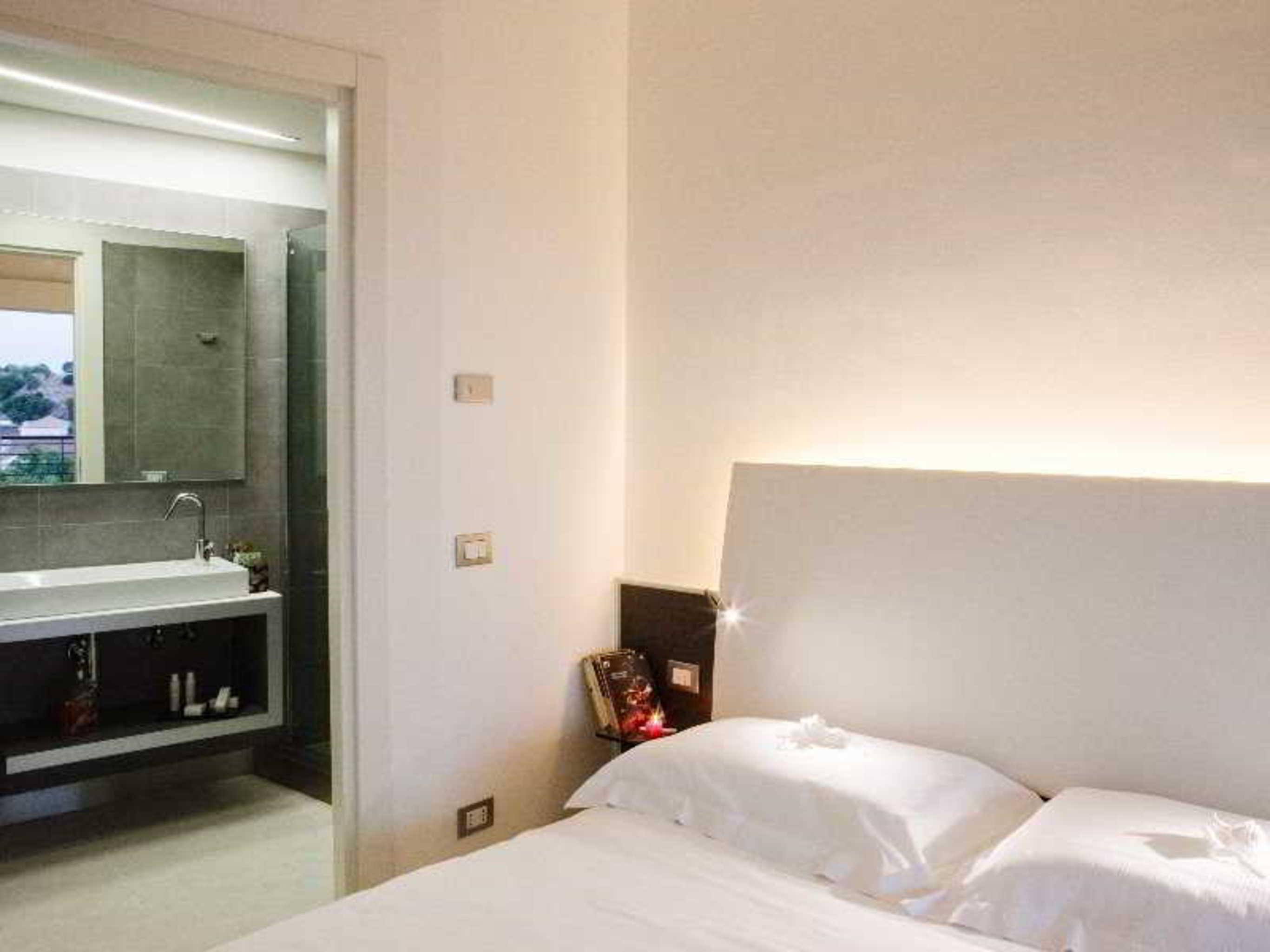 Lungotevere Aparthotel 2*