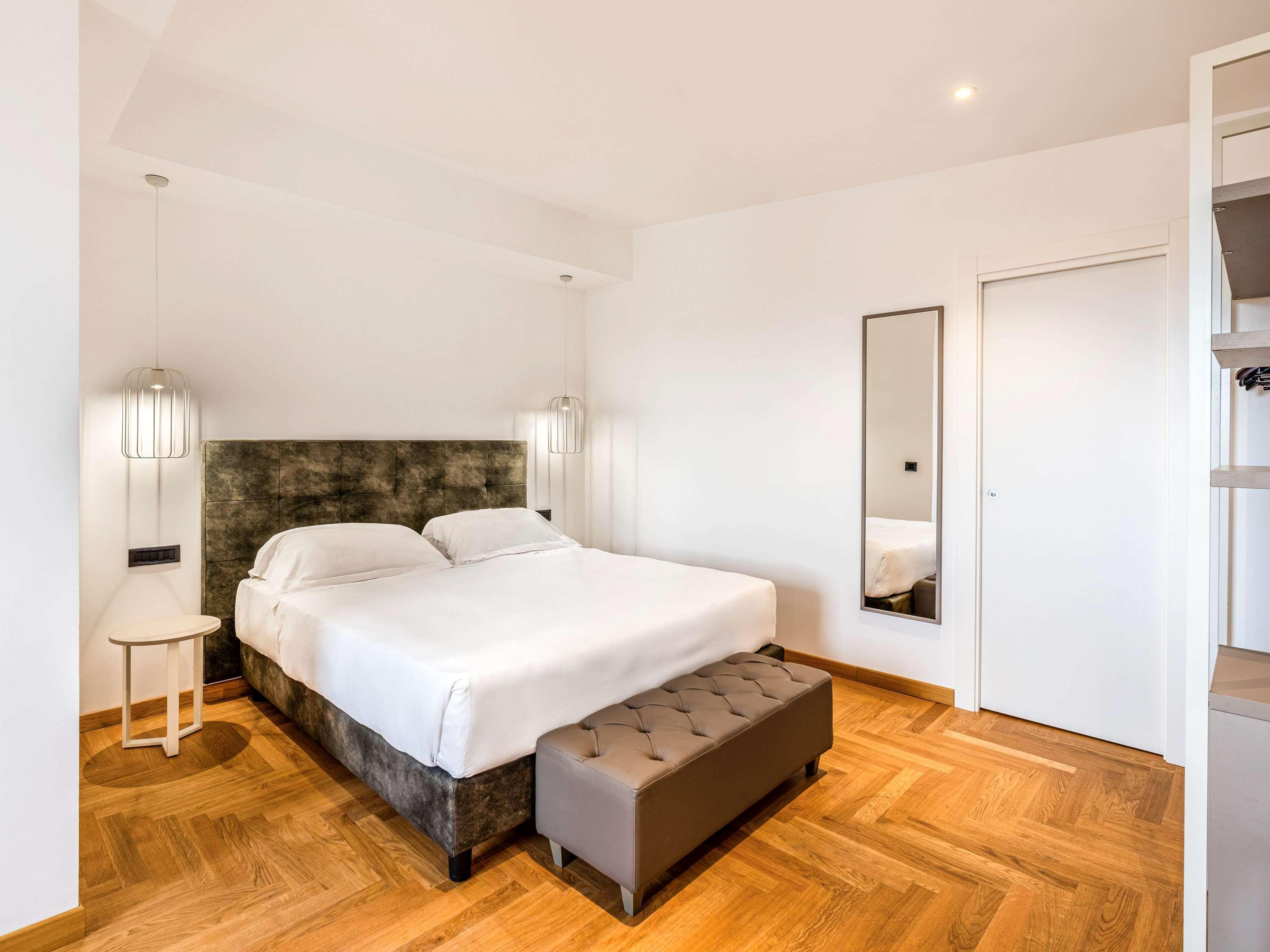 Hotel Mercure Centro Termini 4*